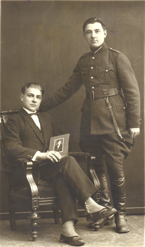 Augusts and his brother Arturs 1930